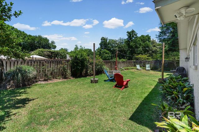 205 Gayfer Court, Fairhope, AL 36532