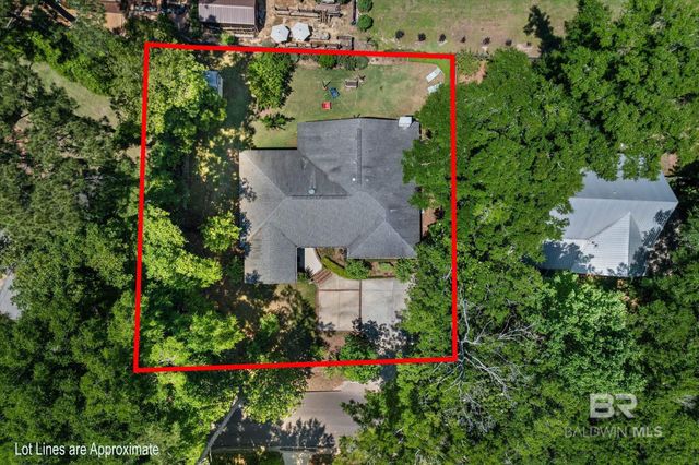 205 Gayfer Court, Fairhope, AL 36532