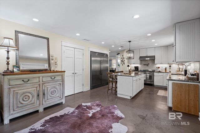 205 Gayfer Court, Fairhope, AL 36532