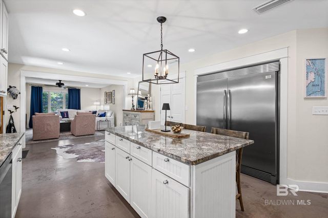 205 Gayfer Court, Fairhope, AL 36532