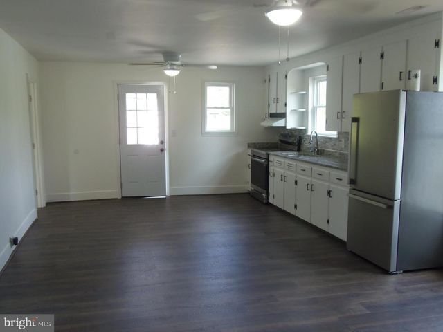 12058 MITCHELL RD, Mitchells, VA 22729