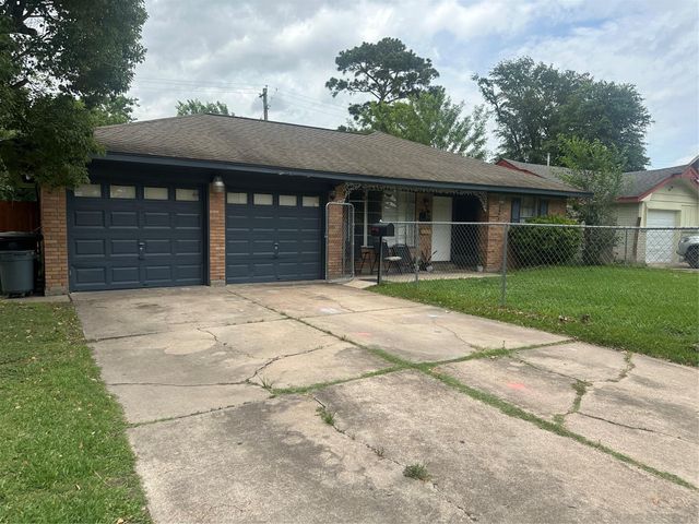 835 Eastlake Street, Houston, TX 77034