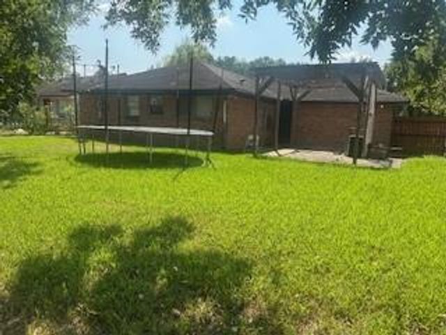 835 Eastlake Street, Houston, TX 77034
