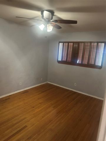 835 Eastlake Street, Houston, TX 77034