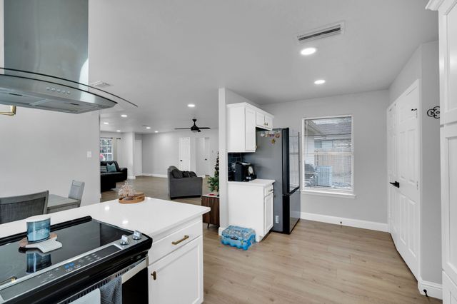 1226 Acton Court, Duncanville, TX 75137