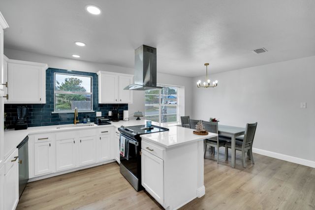 1226 Acton Court, Duncanville, TX 75137