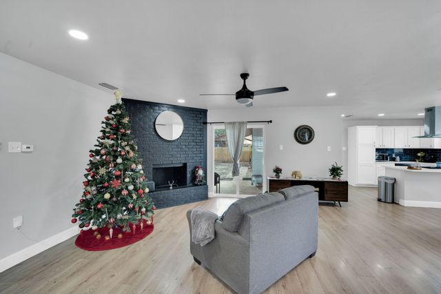 1226 Acton Court, Duncanville, TX 75137