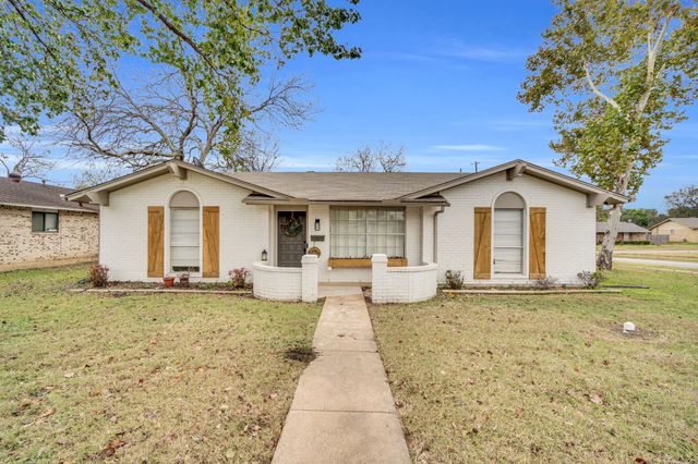 1226 Acton Court, Duncanville, TX 75137