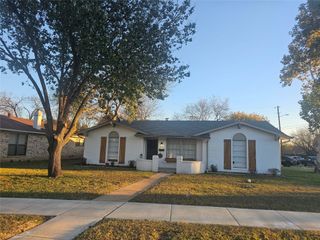 1226 Acton Court, Duncanville, TX 75137