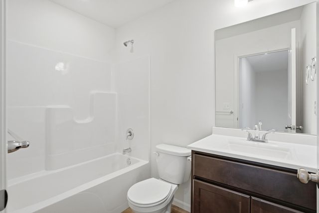 3921 BRAGG CT, Columbia, MO 65202