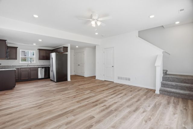 3921 BRAGG CT, Columbia, MO 65202