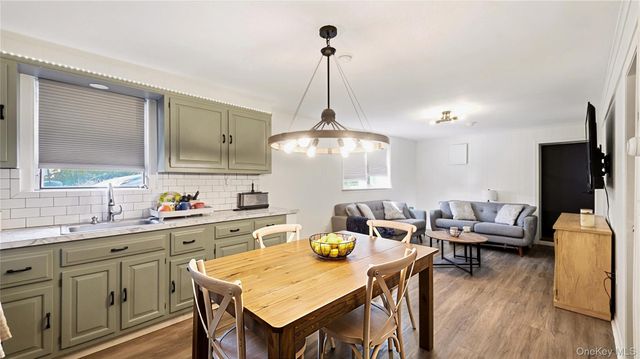 38-40 Ambrose Place, Yonkers, NY 10701