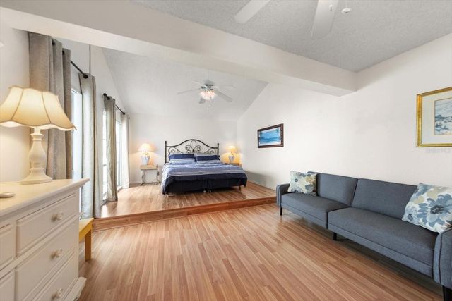 179 MEDALLION BOULEVARD H, Madeira Beach, FL 33708