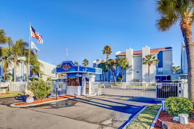 179 MEDALLION BOULEVARD H, Madeira Beach, FL 33708
