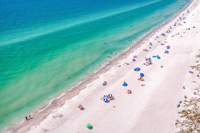 179 MEDALLION BOULEVARD H, Madeira Beach, FL 33708