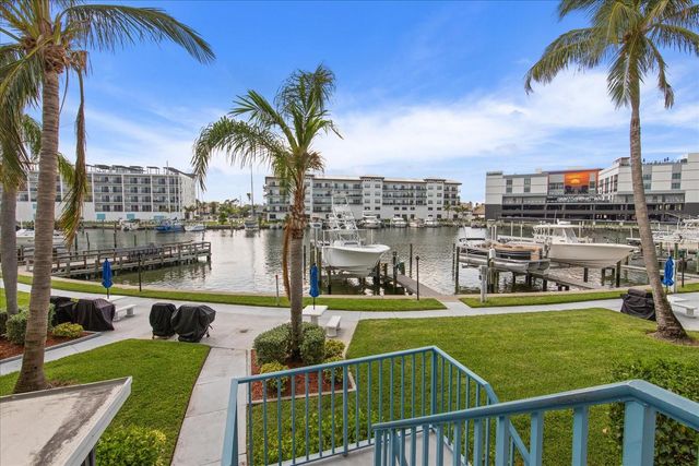 179 MEDALLION BOULEVARD H, Madeira Beach, FL 33708