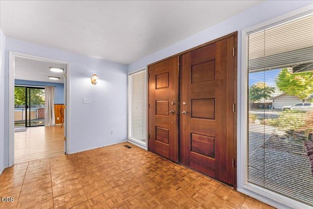 2951 Barclay Road, Medford, OR 97504
