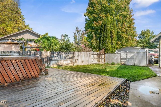2951 Barclay Road, Medford, OR 97504