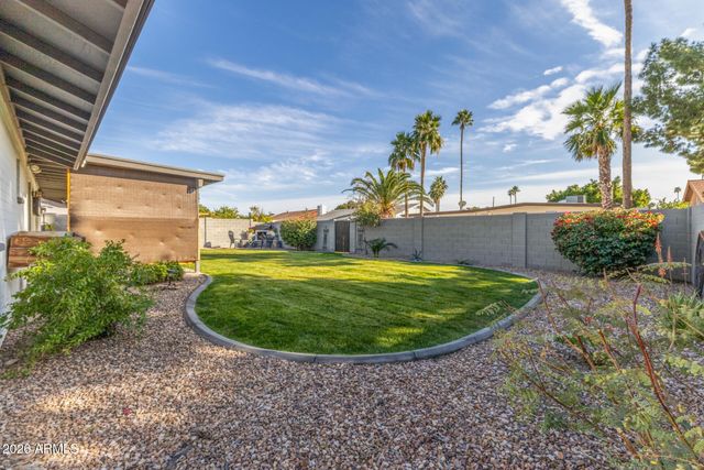 2459 E LA JOLLA Drive, Tempe, AZ 85282