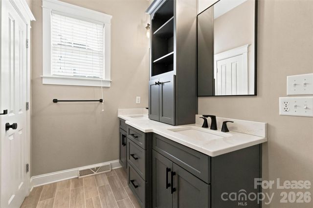14035 Bankside Drive, Huntersville, NC 28078
