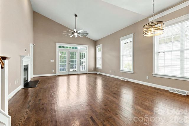 14035 Bankside Drive, Huntersville, NC 28078