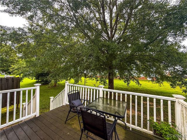 116 Gilcreff Pl, Colonial Heights, VA 23834