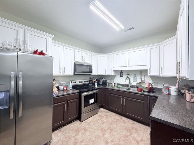 116 Gilcreff Pl, Colonial Heights, VA 23834