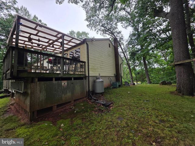 410 BUTTER RD, York, PA 17404