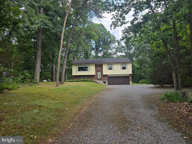 410 BUTTER RD, York, PA 17404