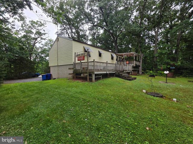 410 BUTTER RD, York, PA 17404