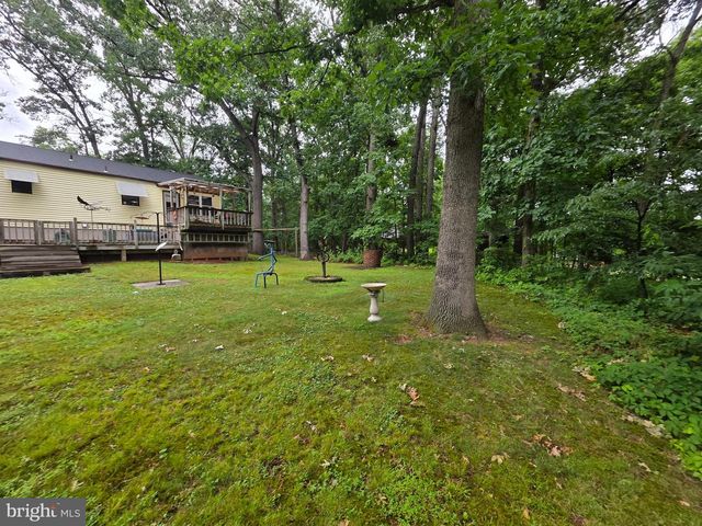 410 BUTTER RD, York, PA 17404