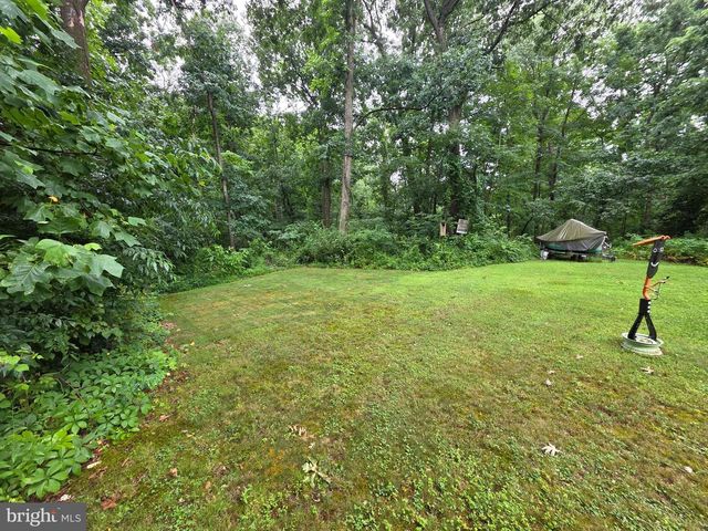 410 BUTTER RD, York, PA 17404