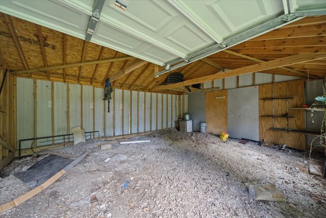 2215 Palatine Road, Inverness, IL 60067
