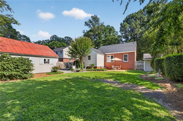 3906 Winchester DR, Portsmouth, VA 23707