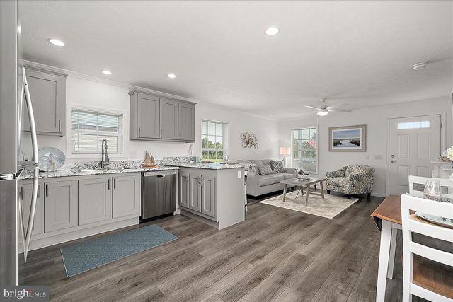 12427 BEACH LIFE LN, Ocean City, MD 21842