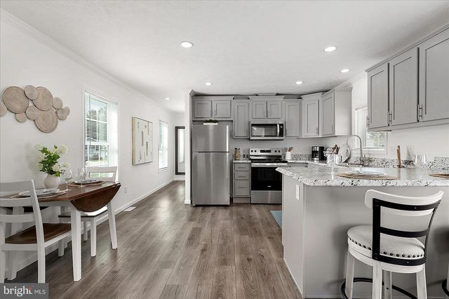 12427 BEACH LIFE LN, Ocean City, MD 21842