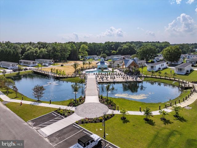 12427 BEACH LIFE LN, Ocean City, MD 21842