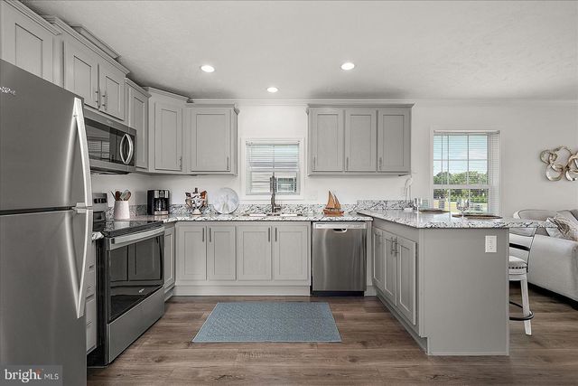 12427 BEACH LIFE LN, Ocean City, MD 21842