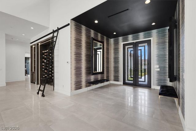 20 Pebble Hills Court, Las Vegas, NV 89141