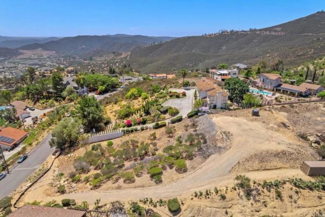 920 Cycad, San Marcos, CA 92078