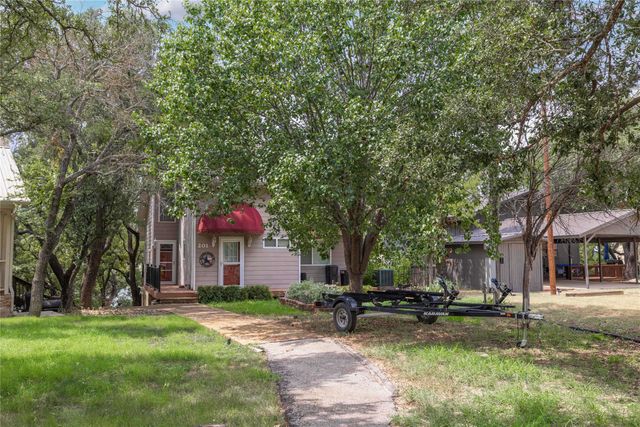 201 Cove Circle, Brownwood, TX 76801