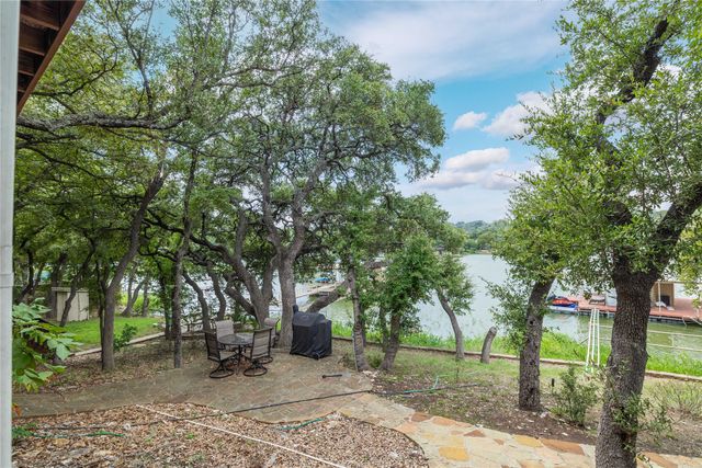 201 Cove Circle, Brownwood, TX 76801
