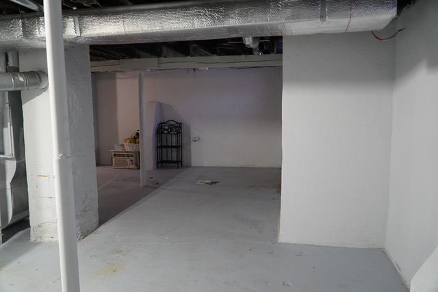 122 Norman St, West Springfield, MA 01089