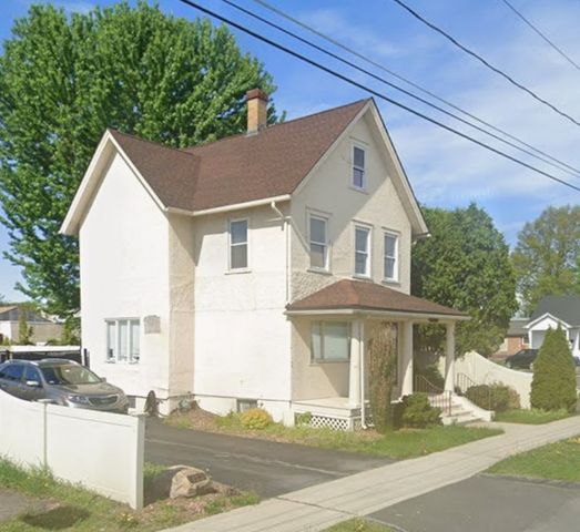 122 Norman St, West Springfield, MA 01089
