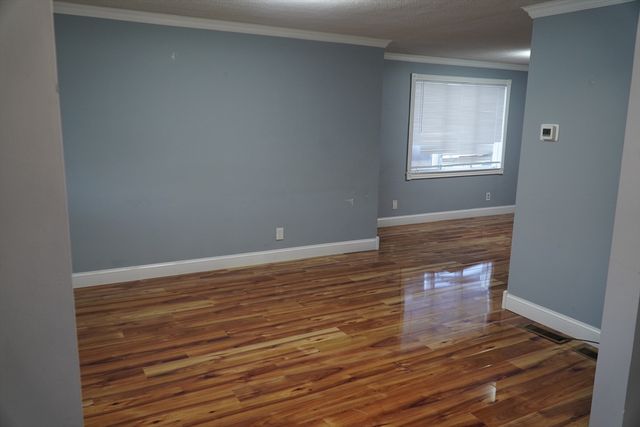 122 Norman St, West Springfield, MA 01089