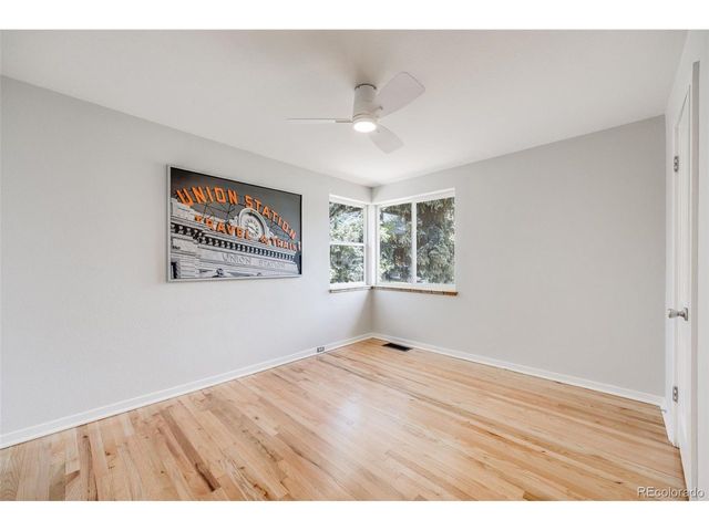 903 Poplar St, Denver, CO 80220