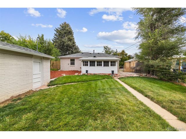 903 Poplar St, Denver, CO 80220
