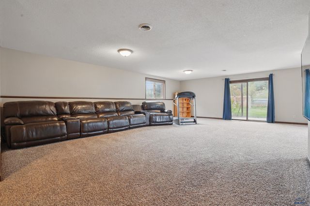 3209 PARK DR, Rapid City, SD 57702