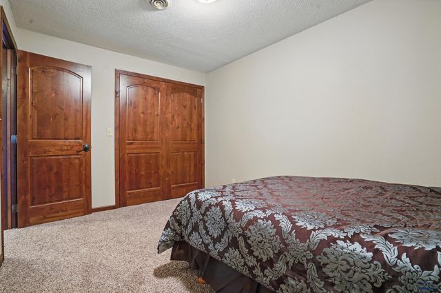 3209 PARK DR, Rapid City, SD 57702