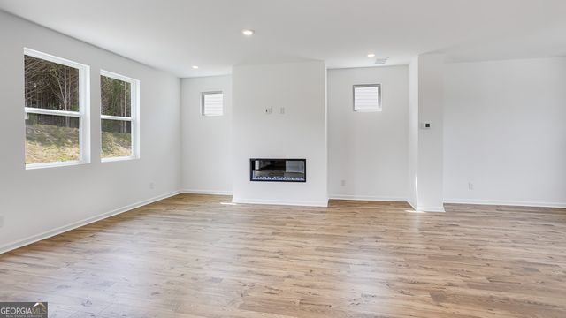 201 Groveton Court, Euharlee, GA 30145